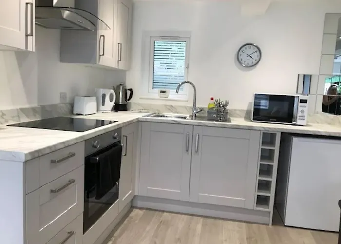 Dolly Cottage Colchester